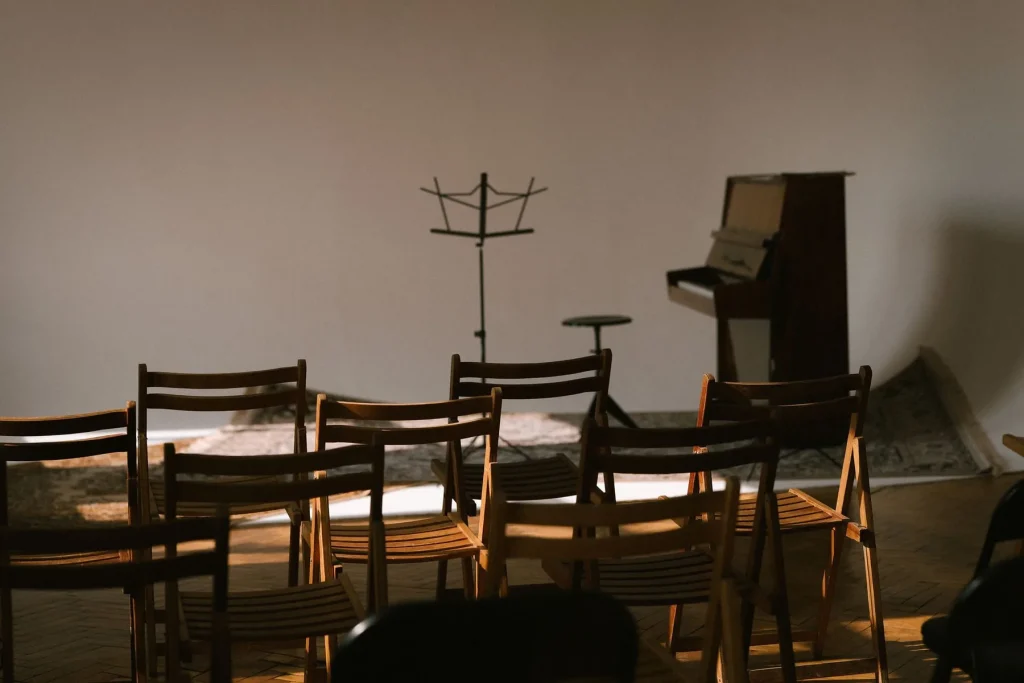 Renting a Piano in Île-de-France: A Unique Experience
